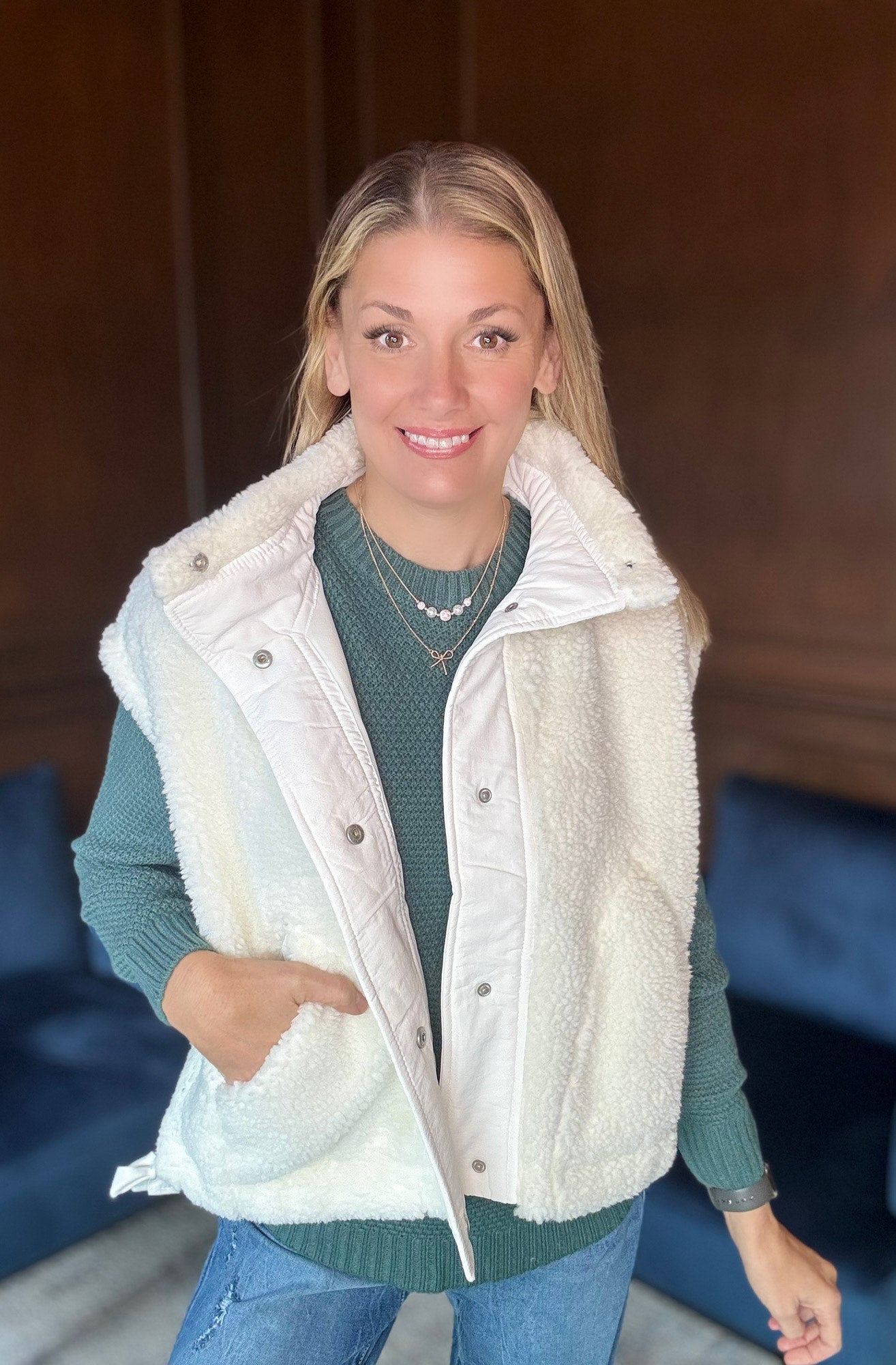 Hayley Sherpa Vest w/Tie Details