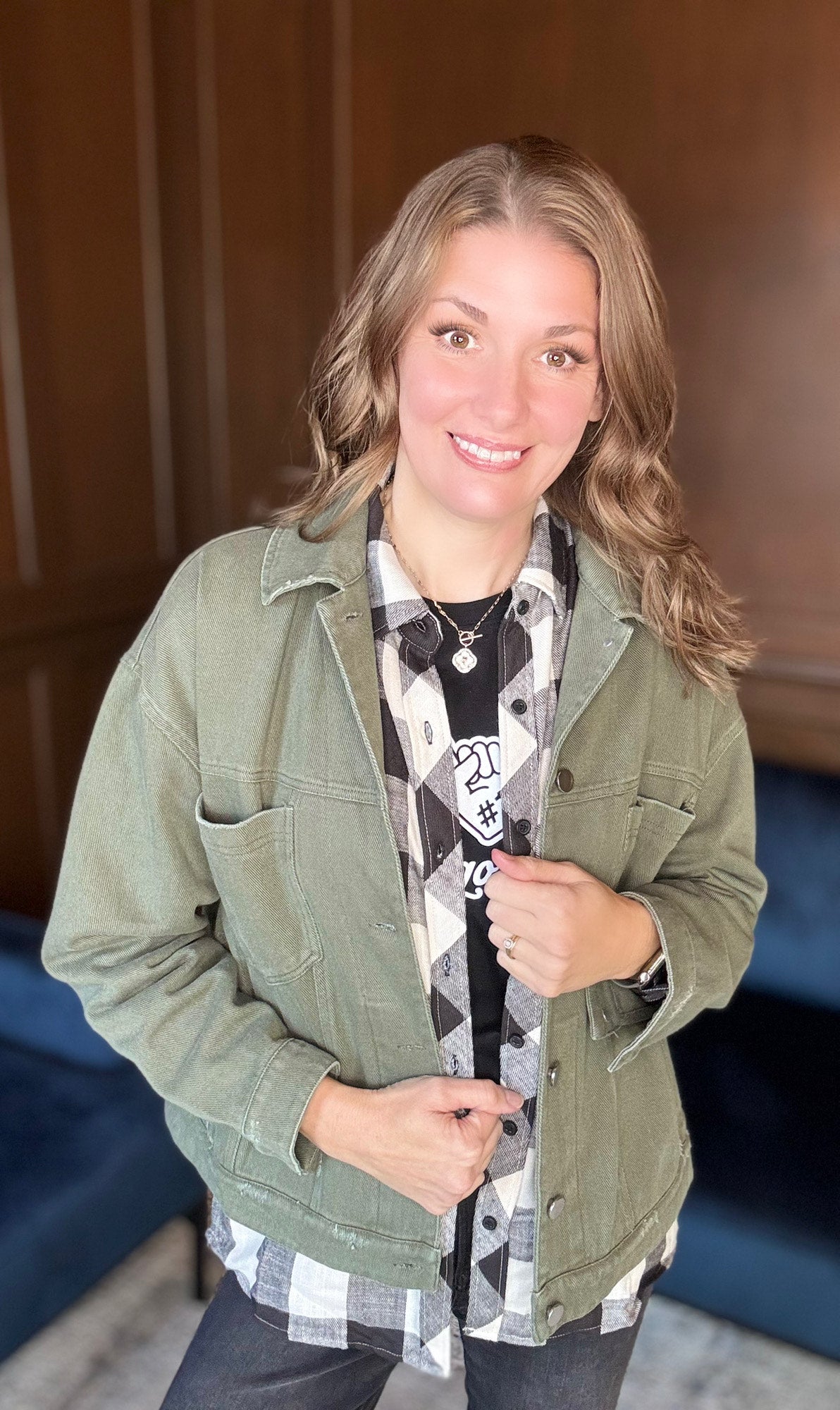 Crissy Twill Distressed Jacket – Cotton Utility Layer with Pleated Back