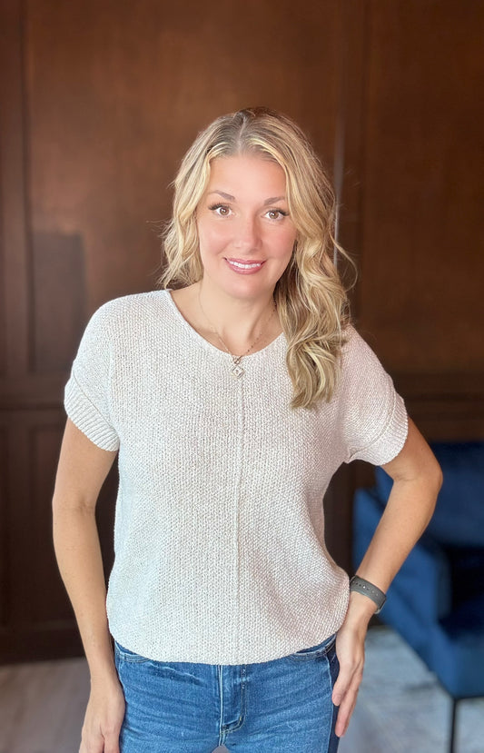 Jenni Center Seam Short Sleeve Sweater – Mix & Match Everyday Knit