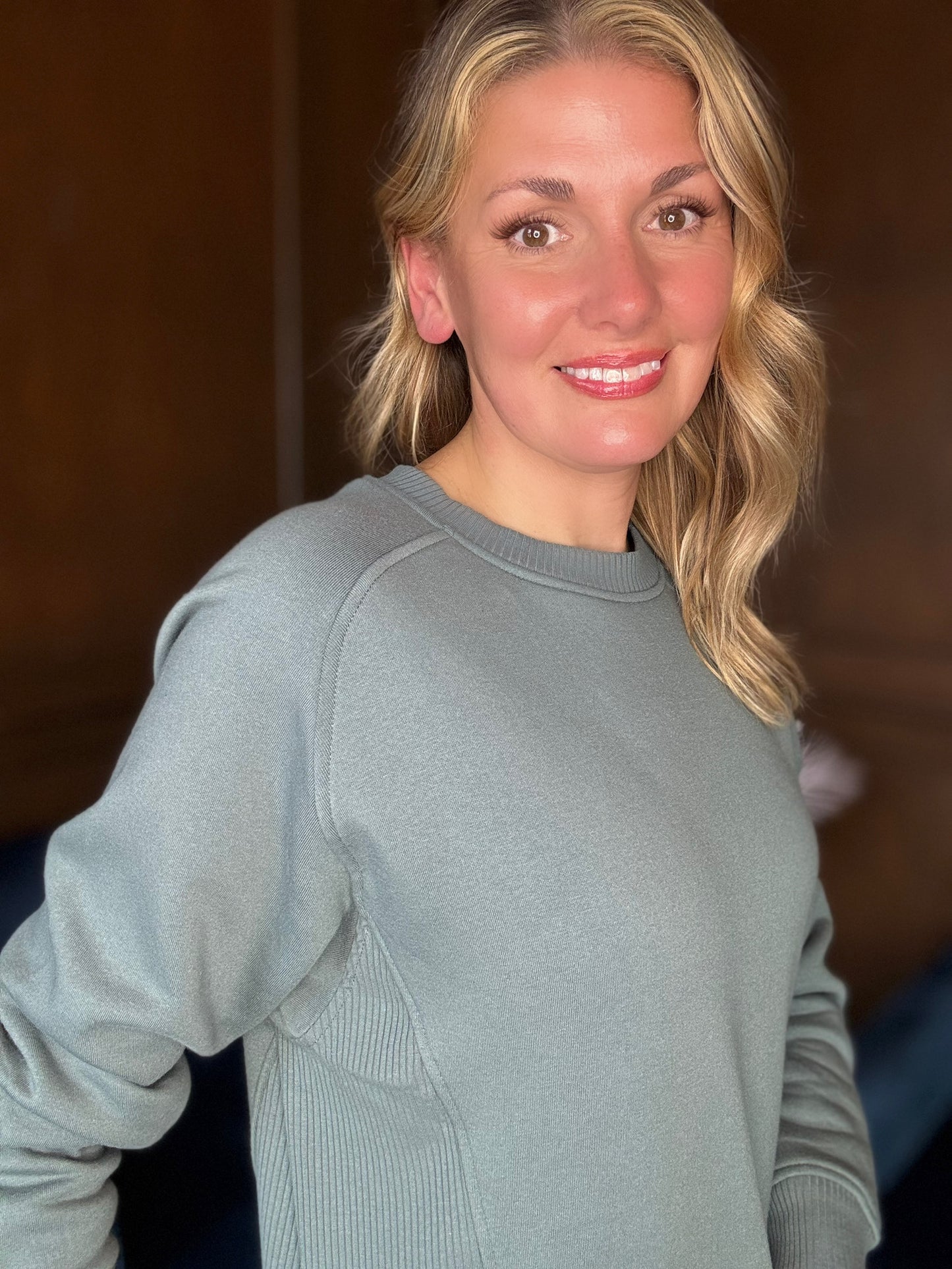 Swae Fleece Ribbed Side Dupe Sweatshirt – Cozy Luxe Fit