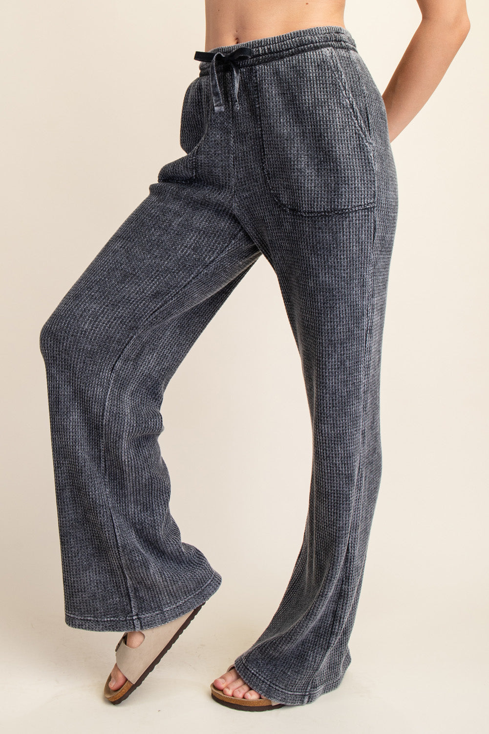 Mountain Mineral Washed Waffle Knit Sweatpants – Relaxed Straight-Leg Lounge Pant