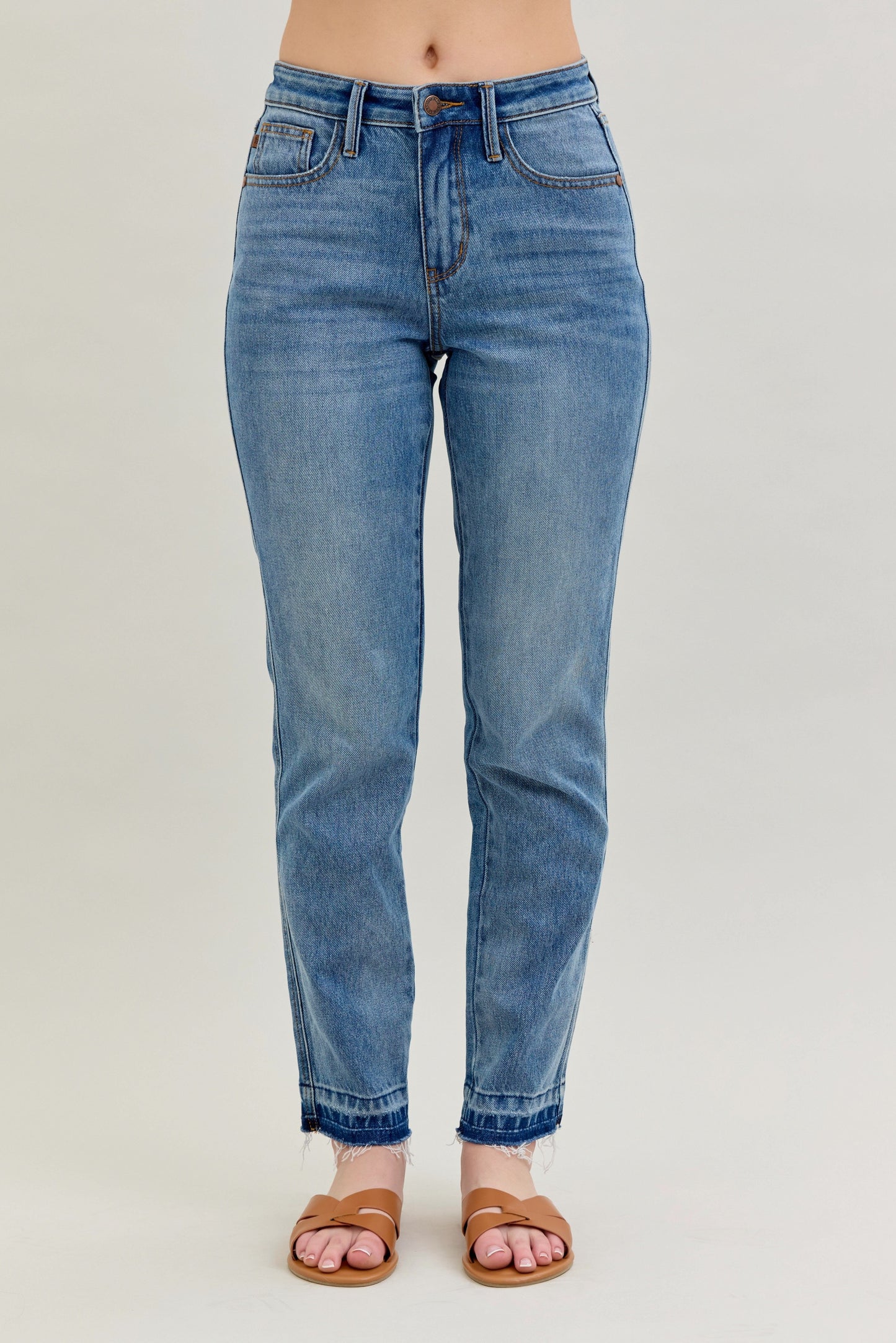 Judy Blue Jesse Rigid Magic Release Hem Boyfriend Jeans – Mid Rise