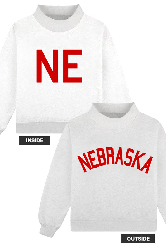 Nebraska/NE Print Reversible Mock Neck Sweatshirt – Oversized Cozy Fleece