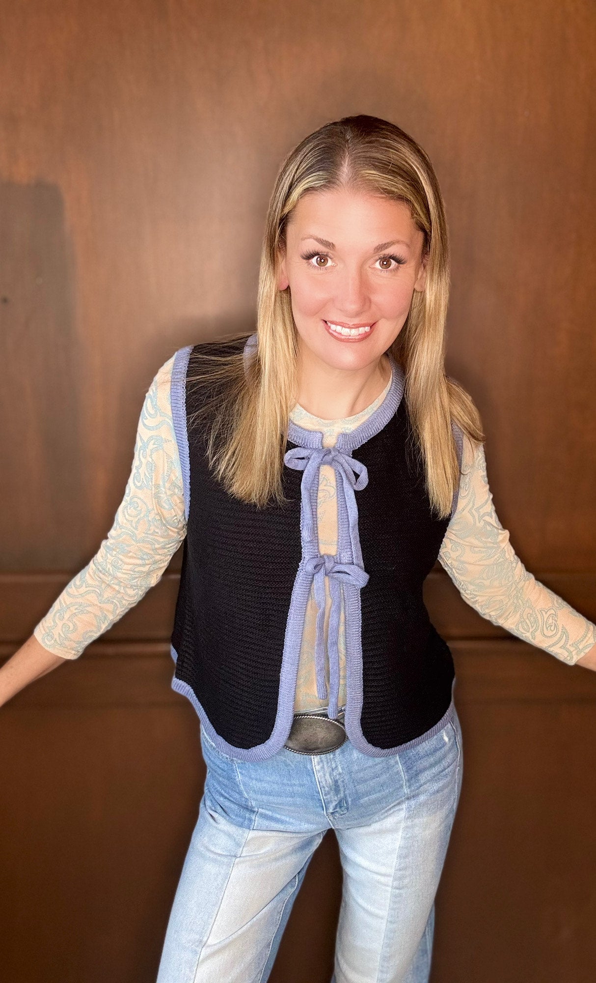 Kelsea Two-Tone Tie Front Knit Vest – Western Inspired Layering Piece