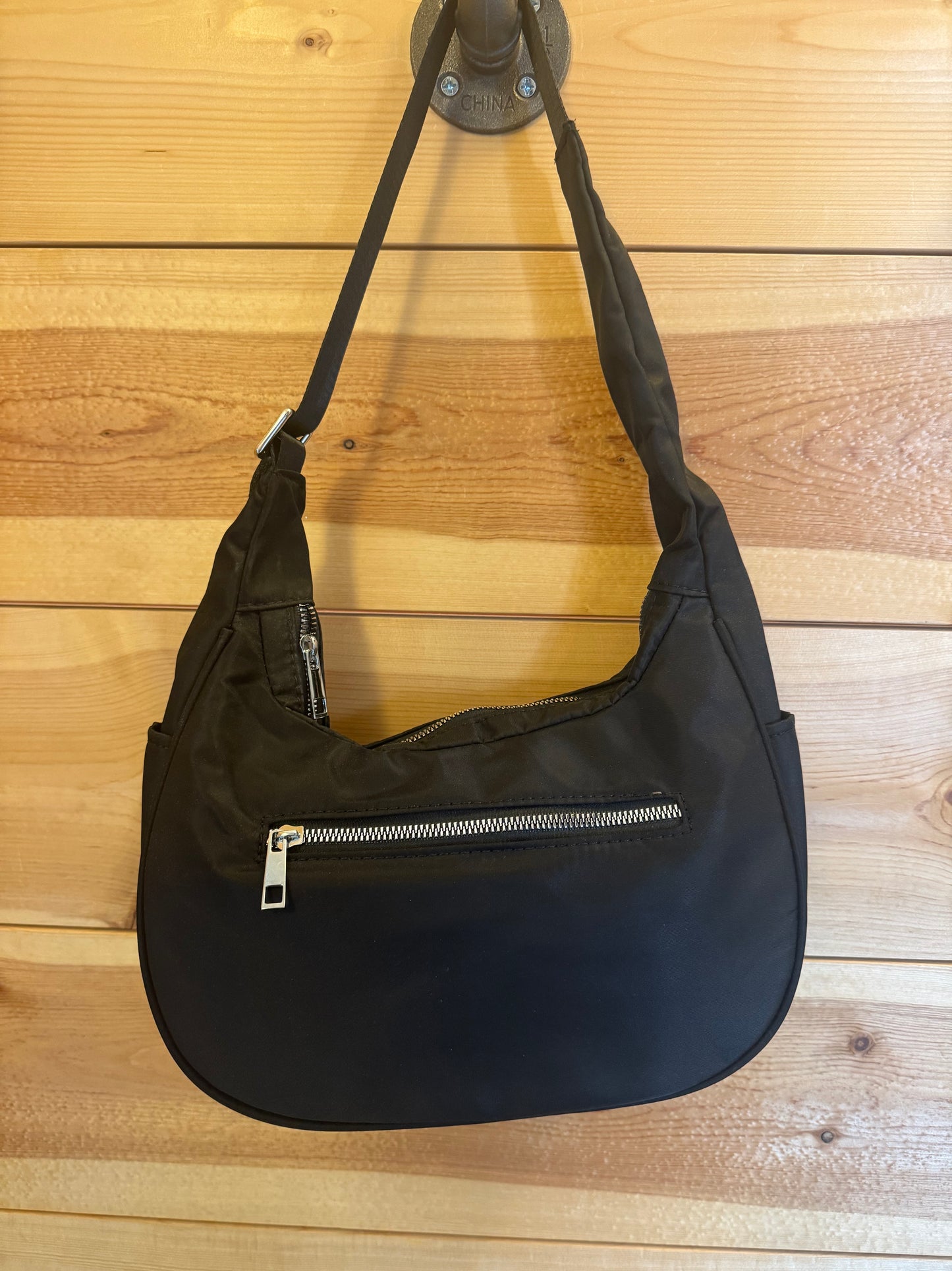 Essie Black Nylon Hobo Shoulder Bag – Zenana Chic Purse with Adjustable Strap