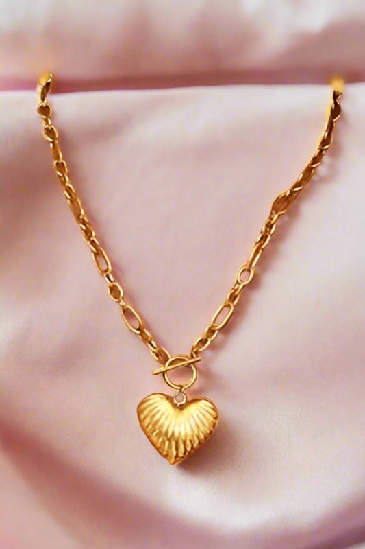 18K Stainless Steel Puffy Heart Toggle Necklace – Tarnish-Free and Waterproof

